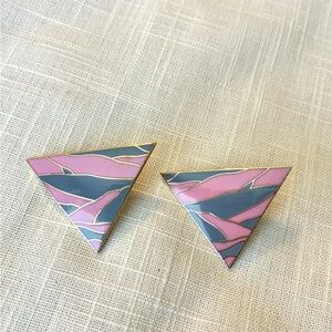 🌻3/$15🌻Enamel Isle of Skye vintage Earrings🌻3/$15